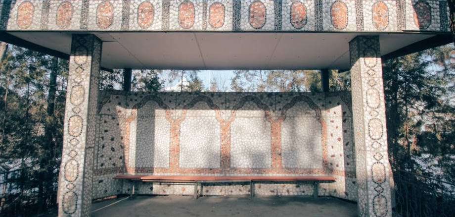 A bus stop in Odesa region from post-soviet time.